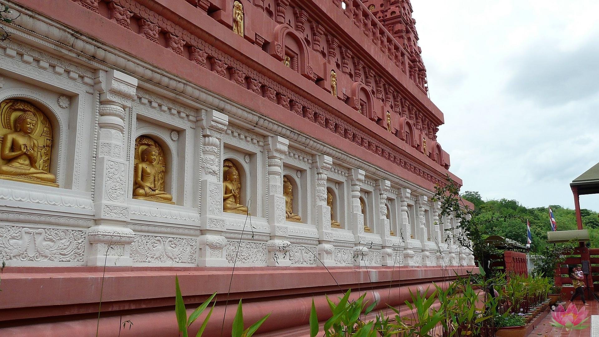 Wat Senasana Pa Siriwatthana Wisut