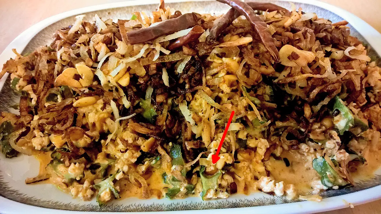 Flügelbohnen-Salat mit Hähnchenfleisch - ยำถั่วพู (Yam Tua Puu)